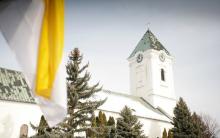 Kostol sv. Štefana Uhorského (1748) v Oslanoch